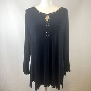 Chico’s Traveler Knit Tunic Black Knit Gold Studded Wrinkle Resistant Blouse